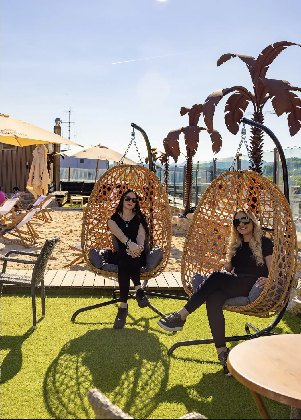 Impression aus dem Rooftop Aarau – Bar, Events und Aussicht über Aarau